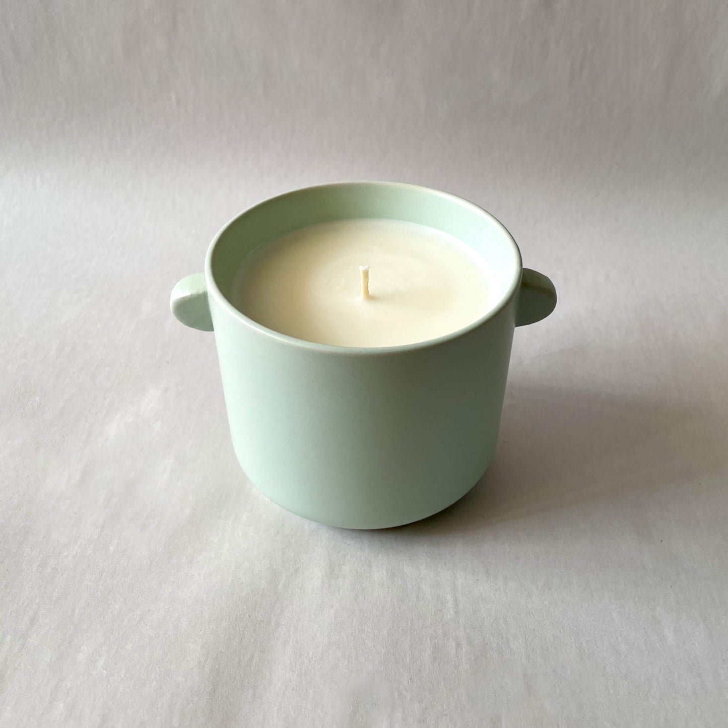 Aromatherapy Scented Pure Soy Clean Burning Candle in Mint Green Luxurious Ceramic Vessel