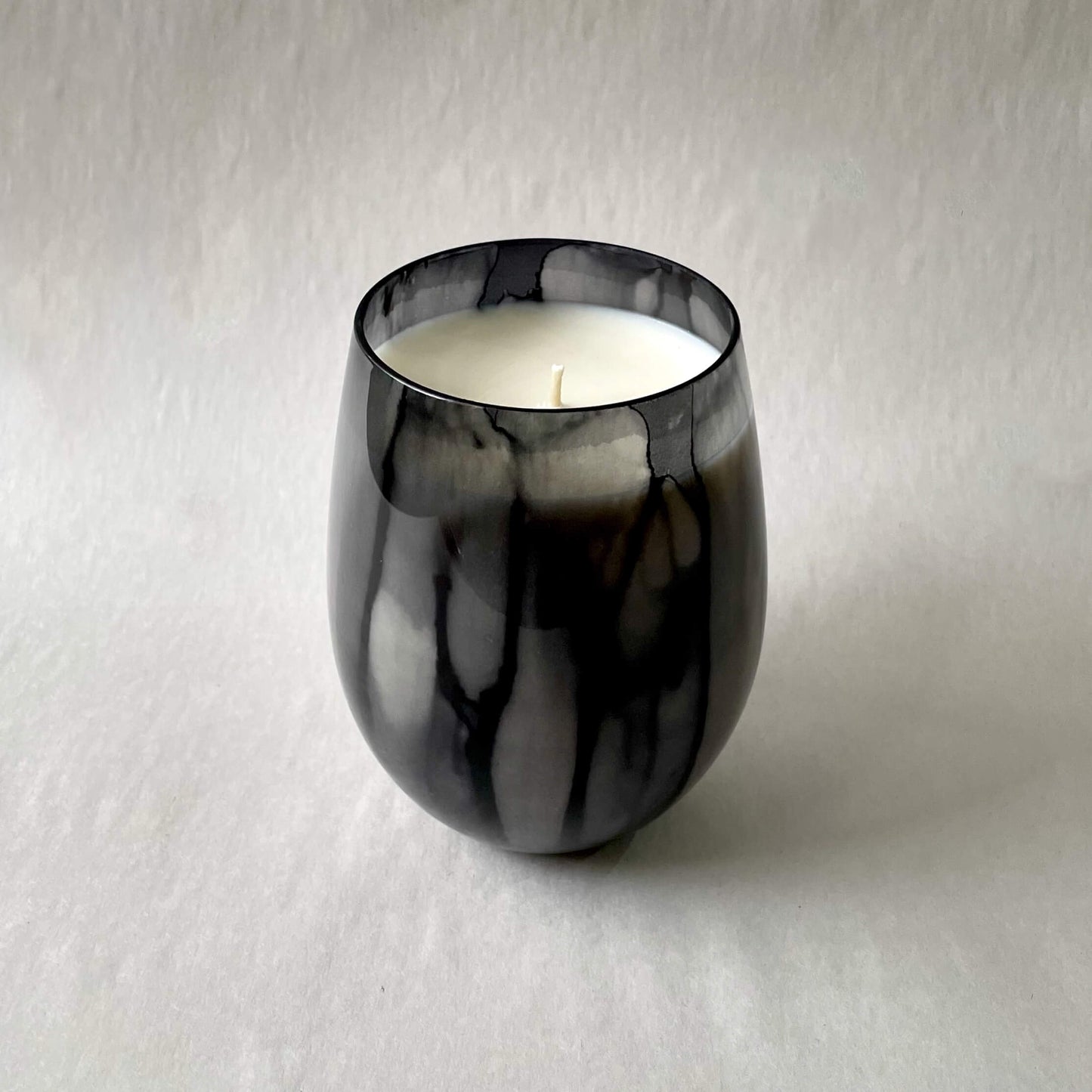 Clean Burning Pure Soy Scented Aromatherapy Candle in Luxurious Decor Style Hand Painted Vessel